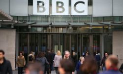 موظفون بالـ BBC يتهمون الشبكة بالانحياز لإسرائيل